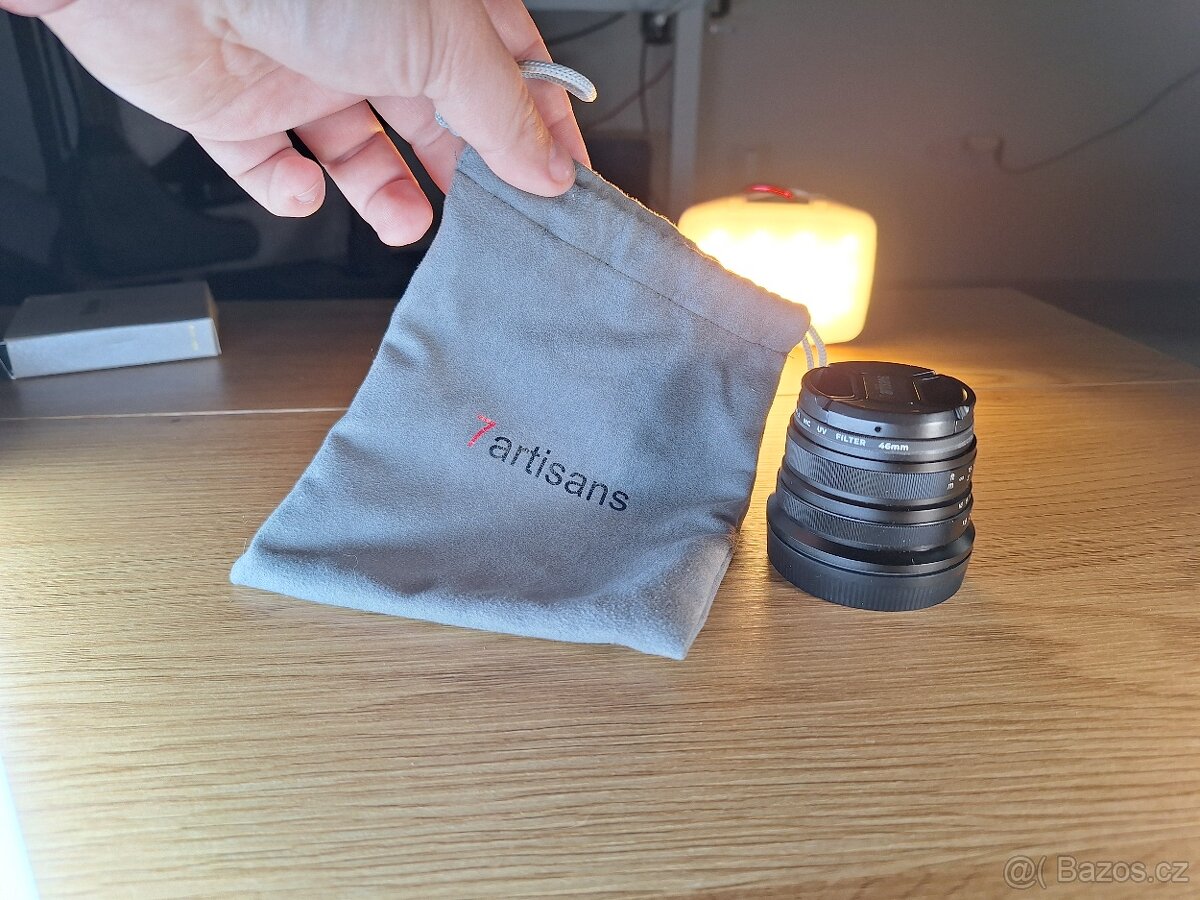 7Artisans 25mm f/1.8 (E-mount) - 4