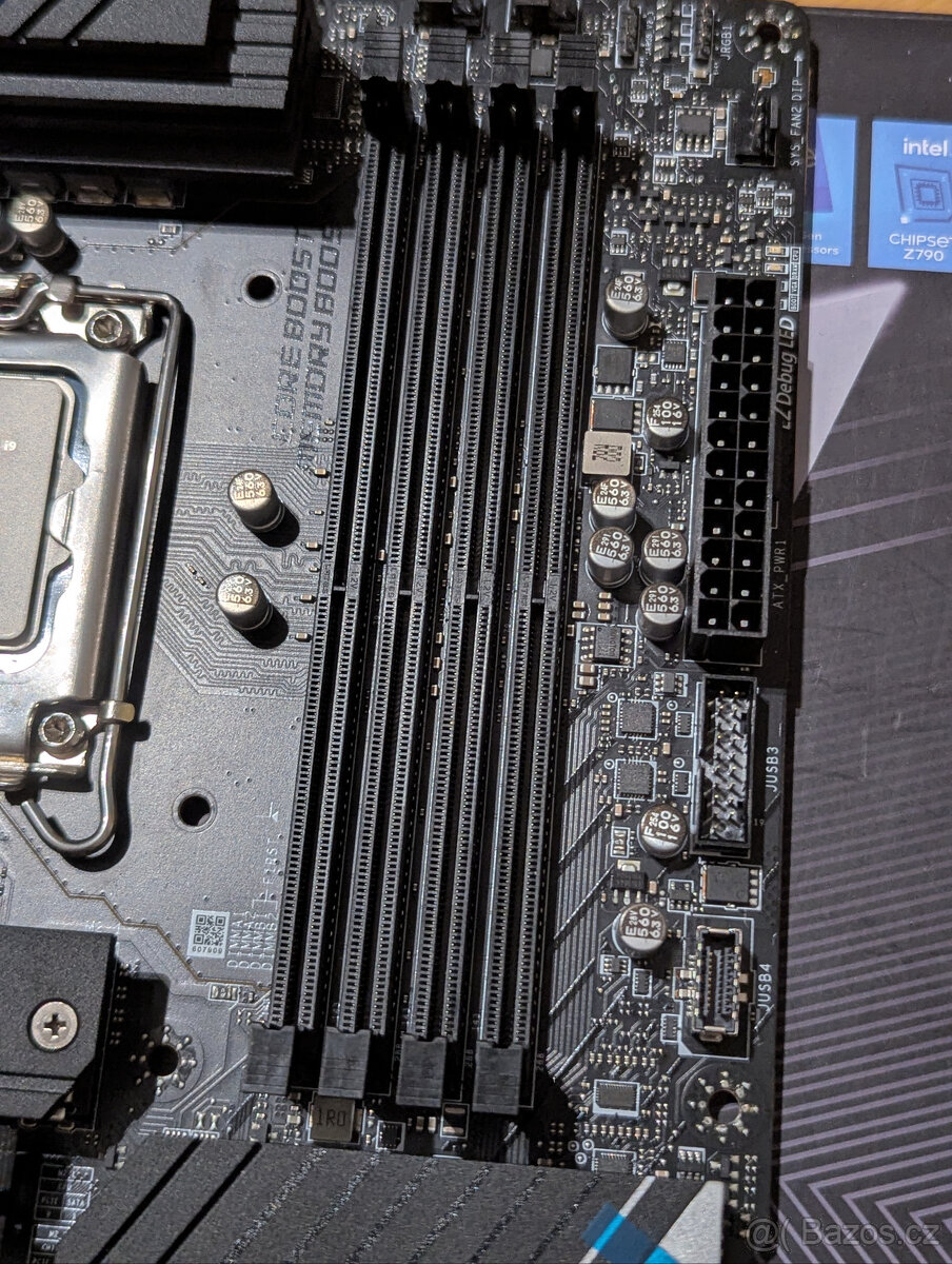 Intel i9 13900k + msi z790 - 4