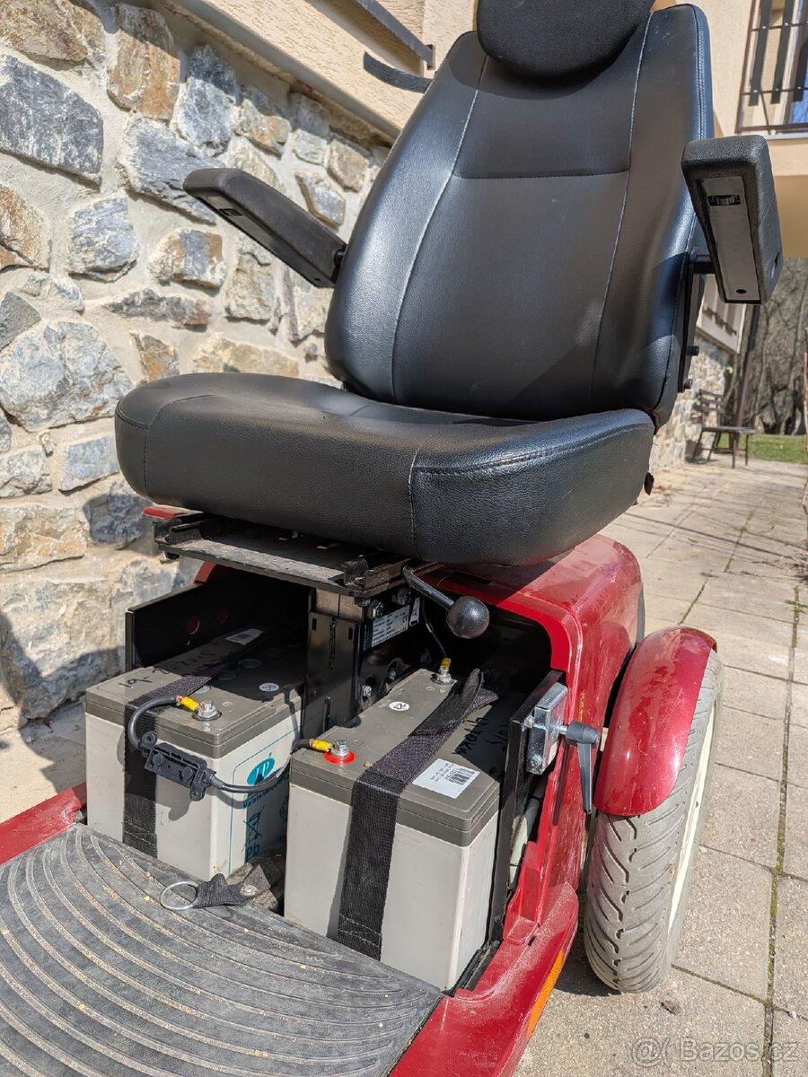 Elektrický skútr Trophy booster 6 - 4