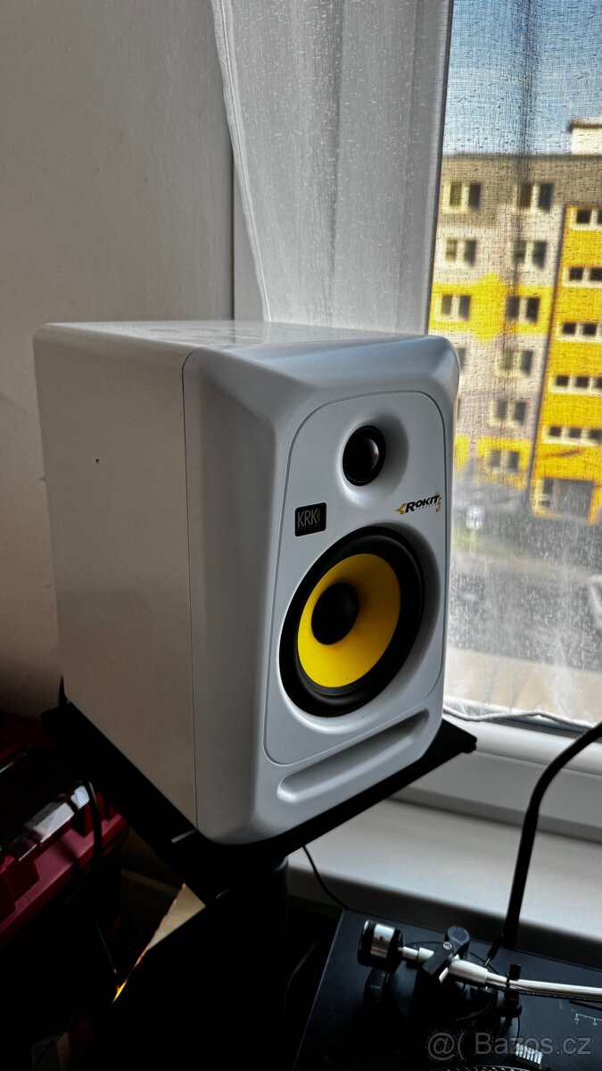 KRK ROKIT 5 - 4