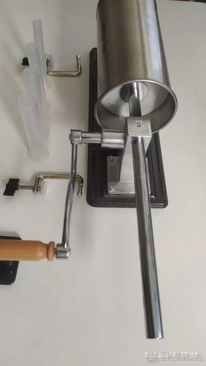 Plnička na klobásy-narážečka - 4