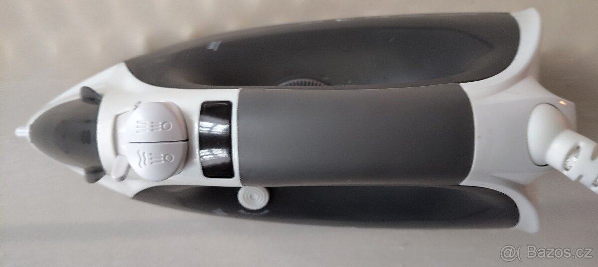 Napařovací žehlička - 4