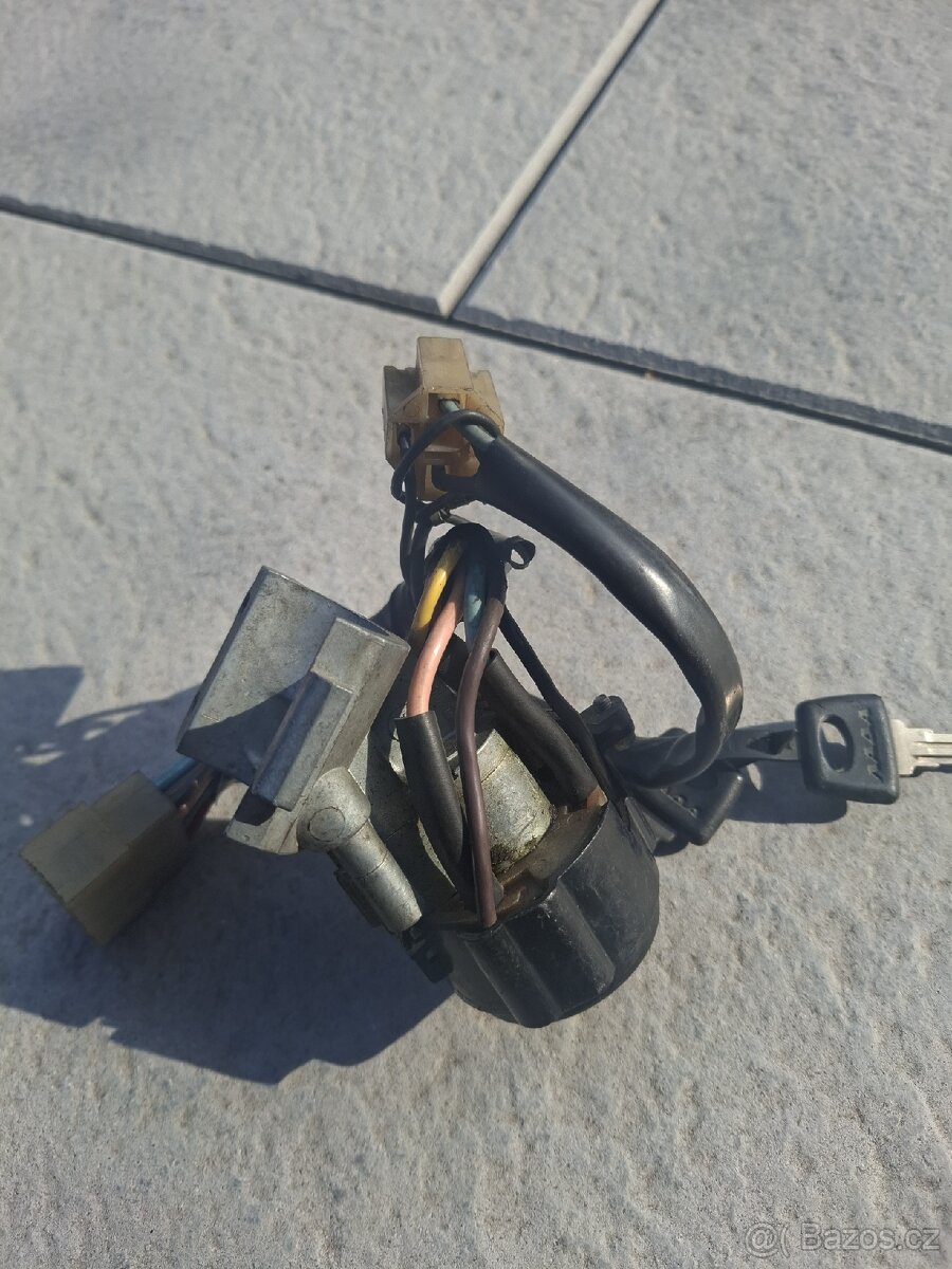 Nová spínací skříňka LADA SAMARA - 4