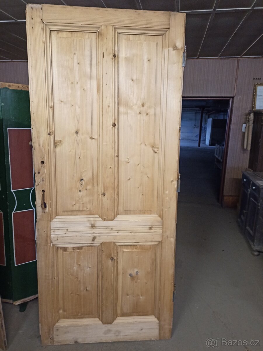 staré dveře smrk - 4