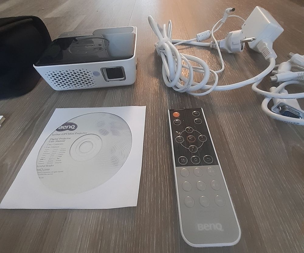 Dataprojektor BENQ Joybee GP3 - 4