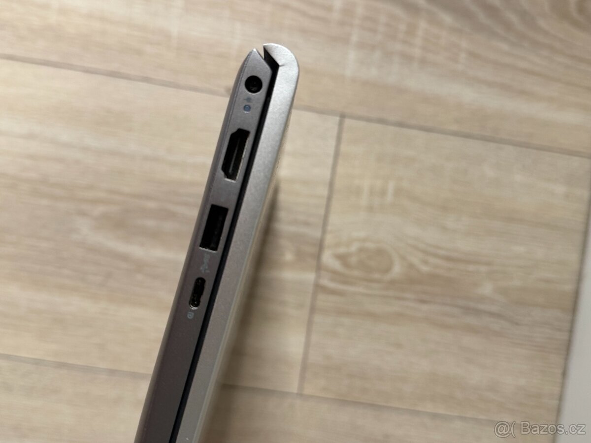 Dell Inspiron 15 5510 – i5-11300H / 8 GB RAM / 256 GB SSD - 4