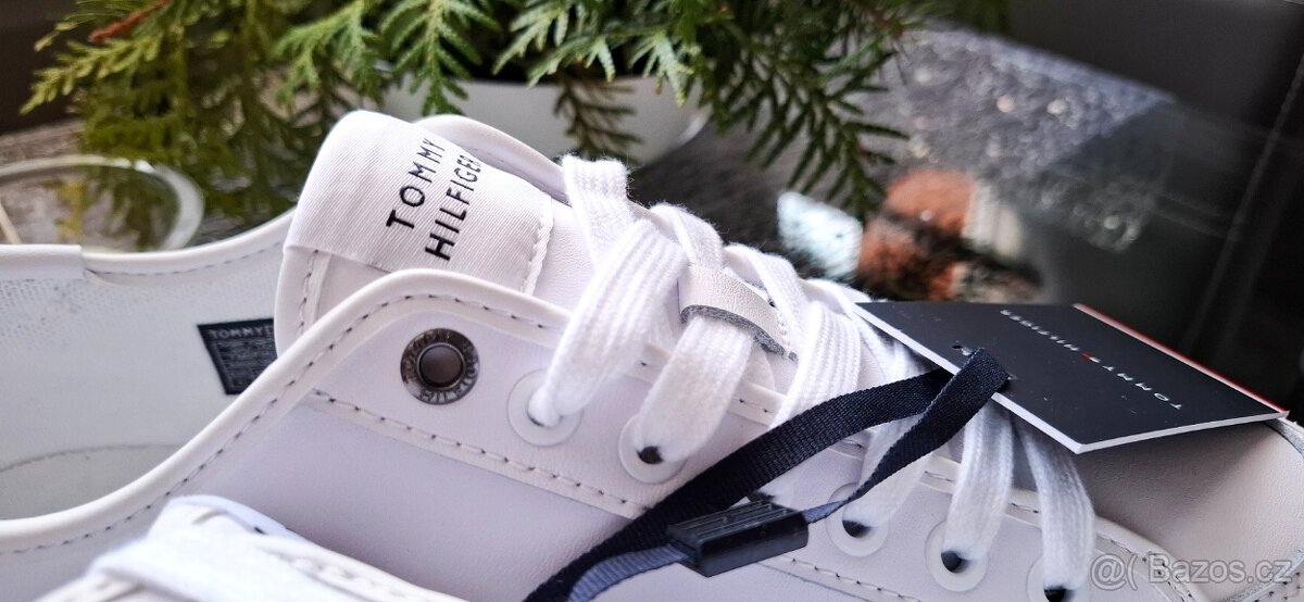 Tenisky Tommy Hilfiger orig. kůže - 4