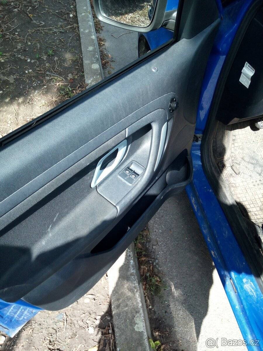 Škoda Roosmter 1,4 16V 63Kw r.v.2007 - 4