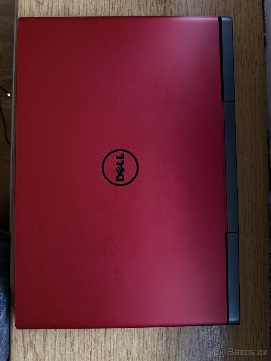 Prodám herní notebook Dell Inspiron 15 Gaming 7567 - 4