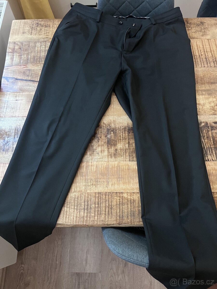 Panský značkový oblek - 4