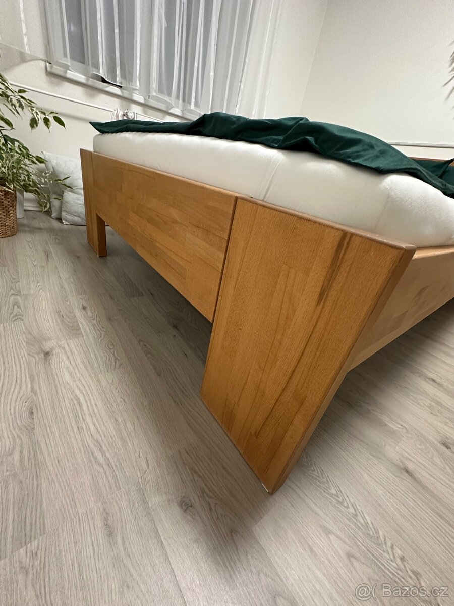 Drevena postel plus matrace a obal na matraci pratelny - 4