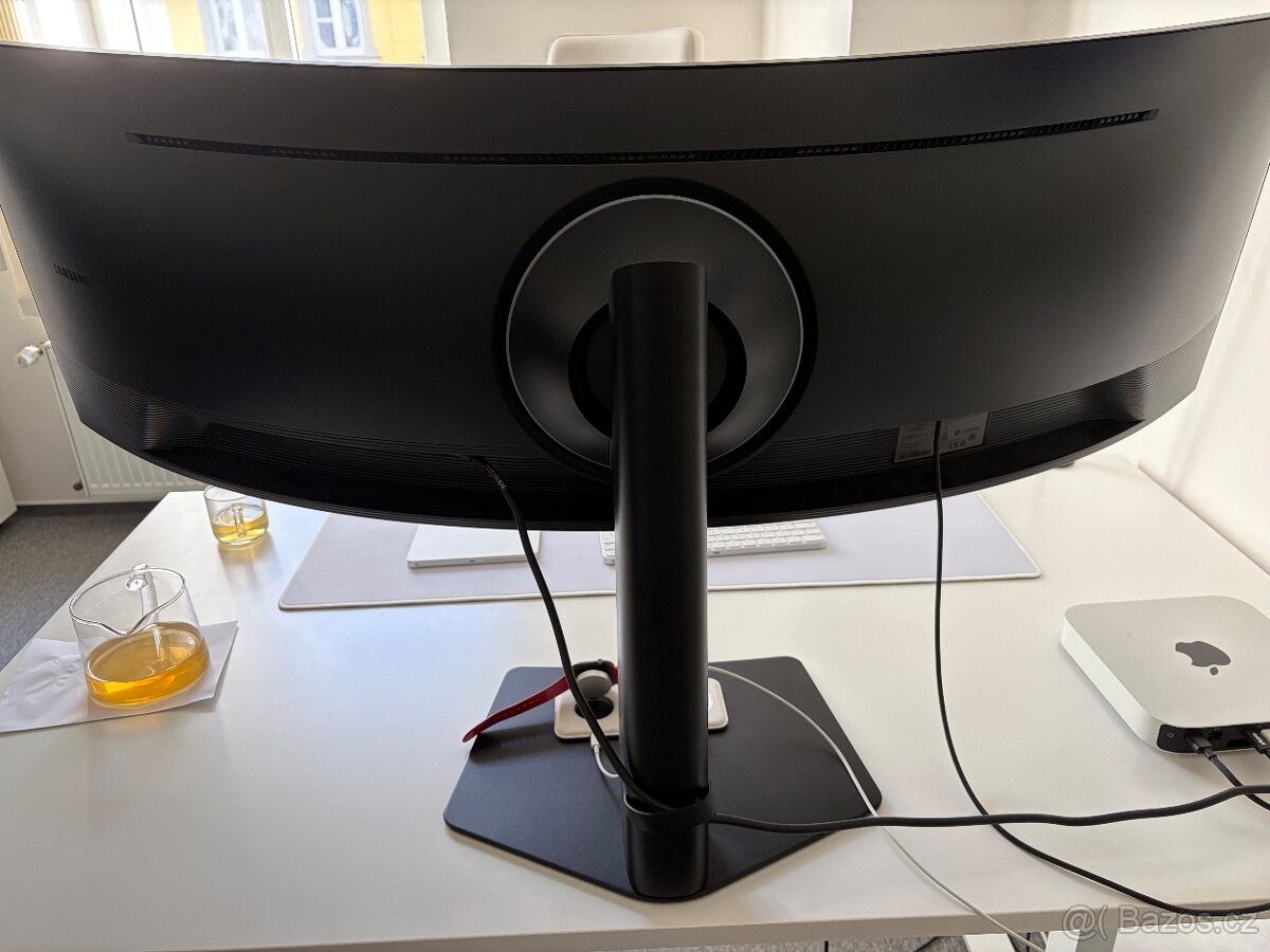 49" Odyssey G9 (G95C) - 4