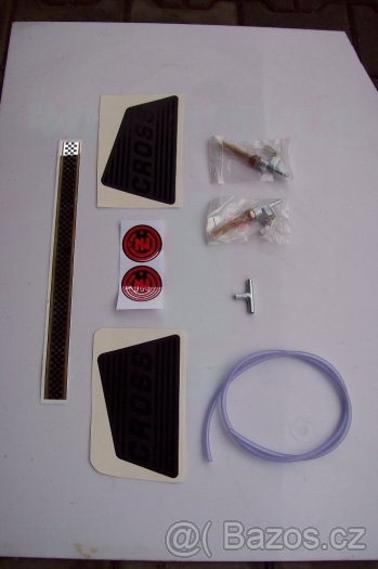 SAMOLEPKY NA NADRŽ RAKVIČKA prodam - 4