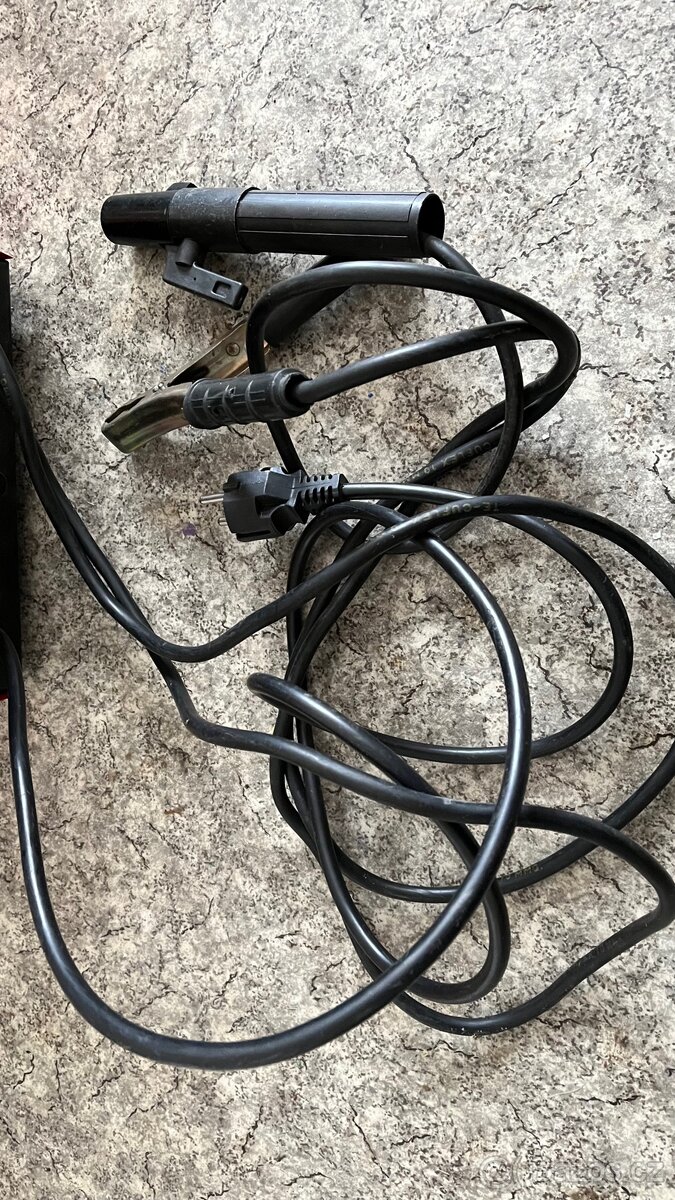 Prodám transformát. svářečku značky T.I.P. (model 150) - 4