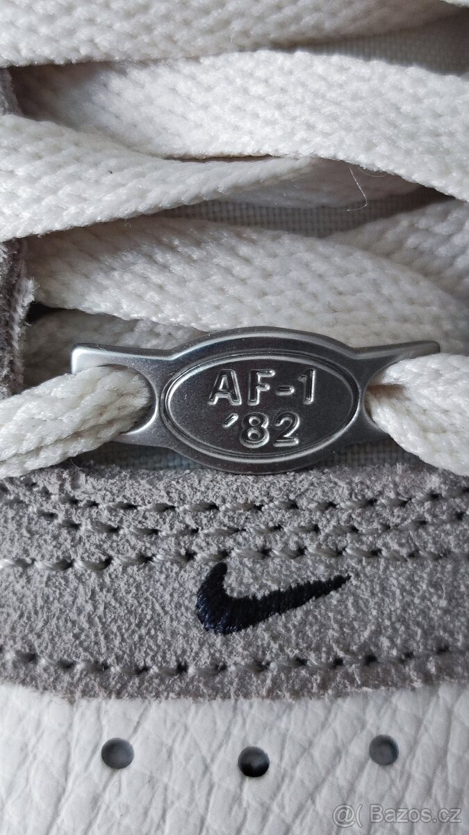 Nike Air Force 1 - 4