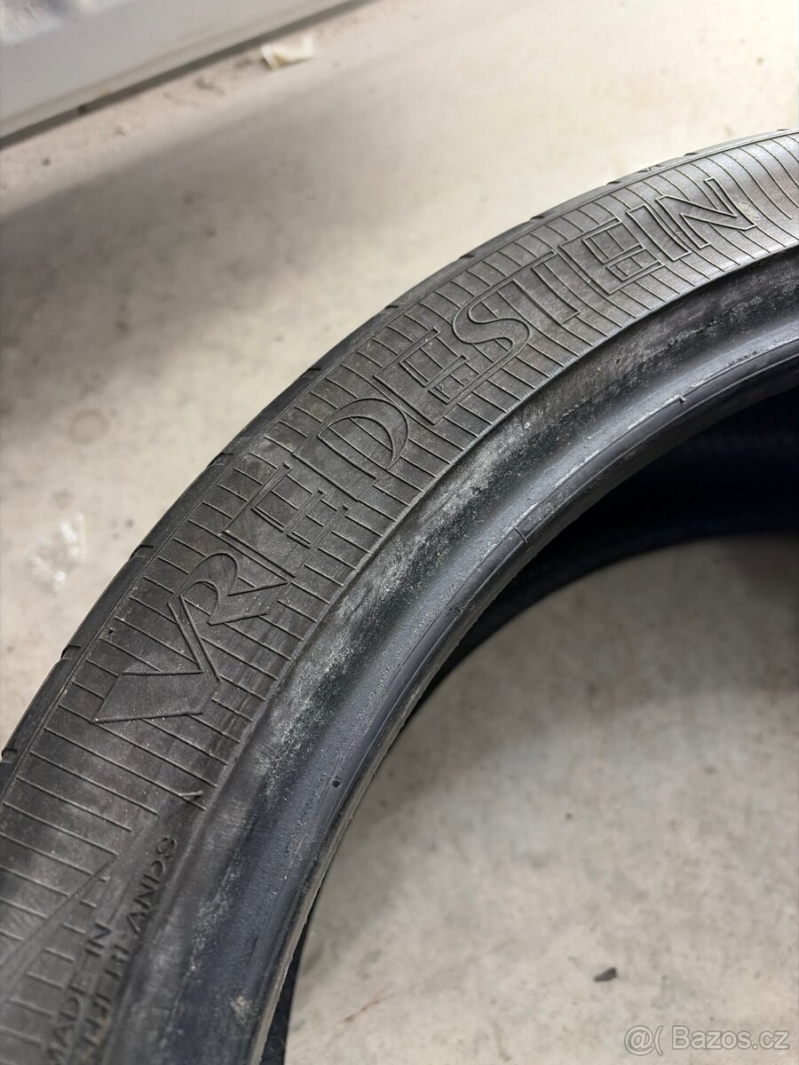 Letní pneu 225/40/19 - 4