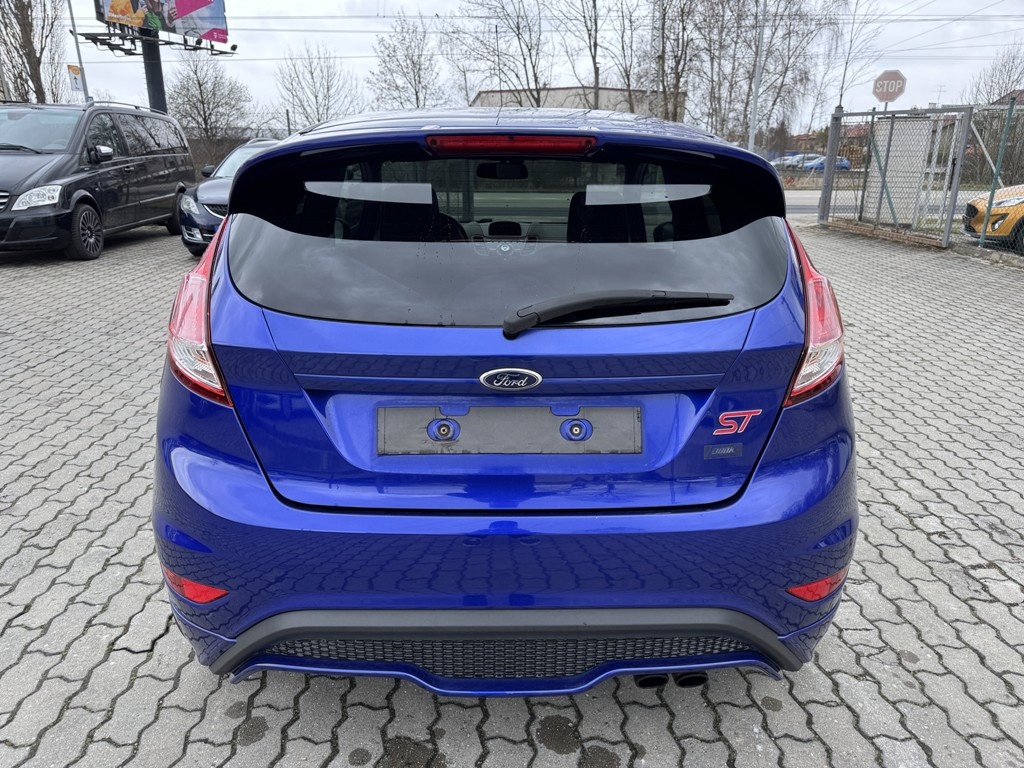 Ford Fiesta ST 1.6i 134 kW klima - 4