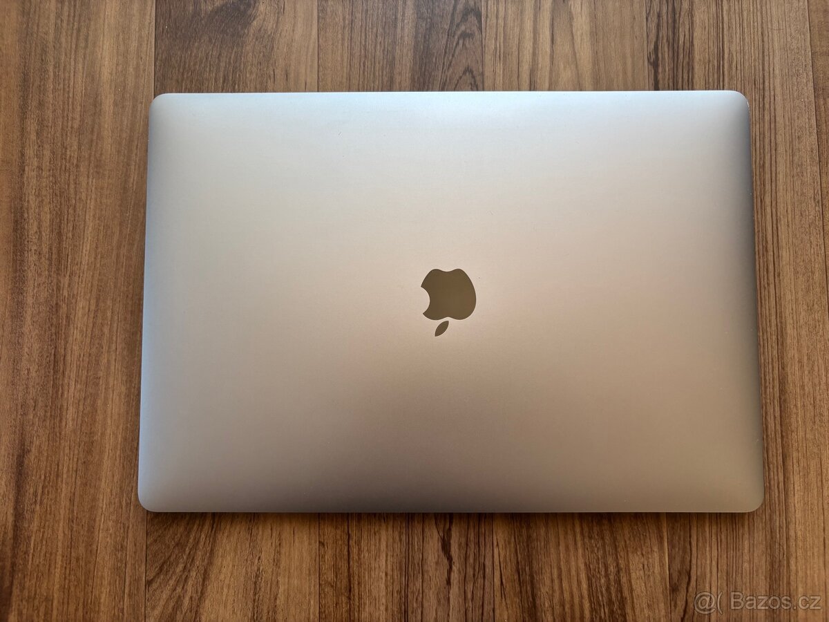 Macbook Pro 15” CTO 32Gb/256Gb - 4