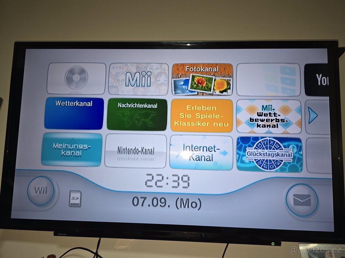Herní konzole Nintendo Wii (černá) + příslušenství, plně fun - 4