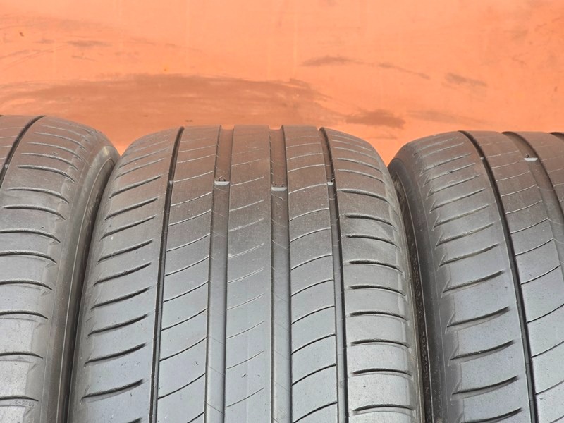 Letní Michelin 215/55/16XL - 4