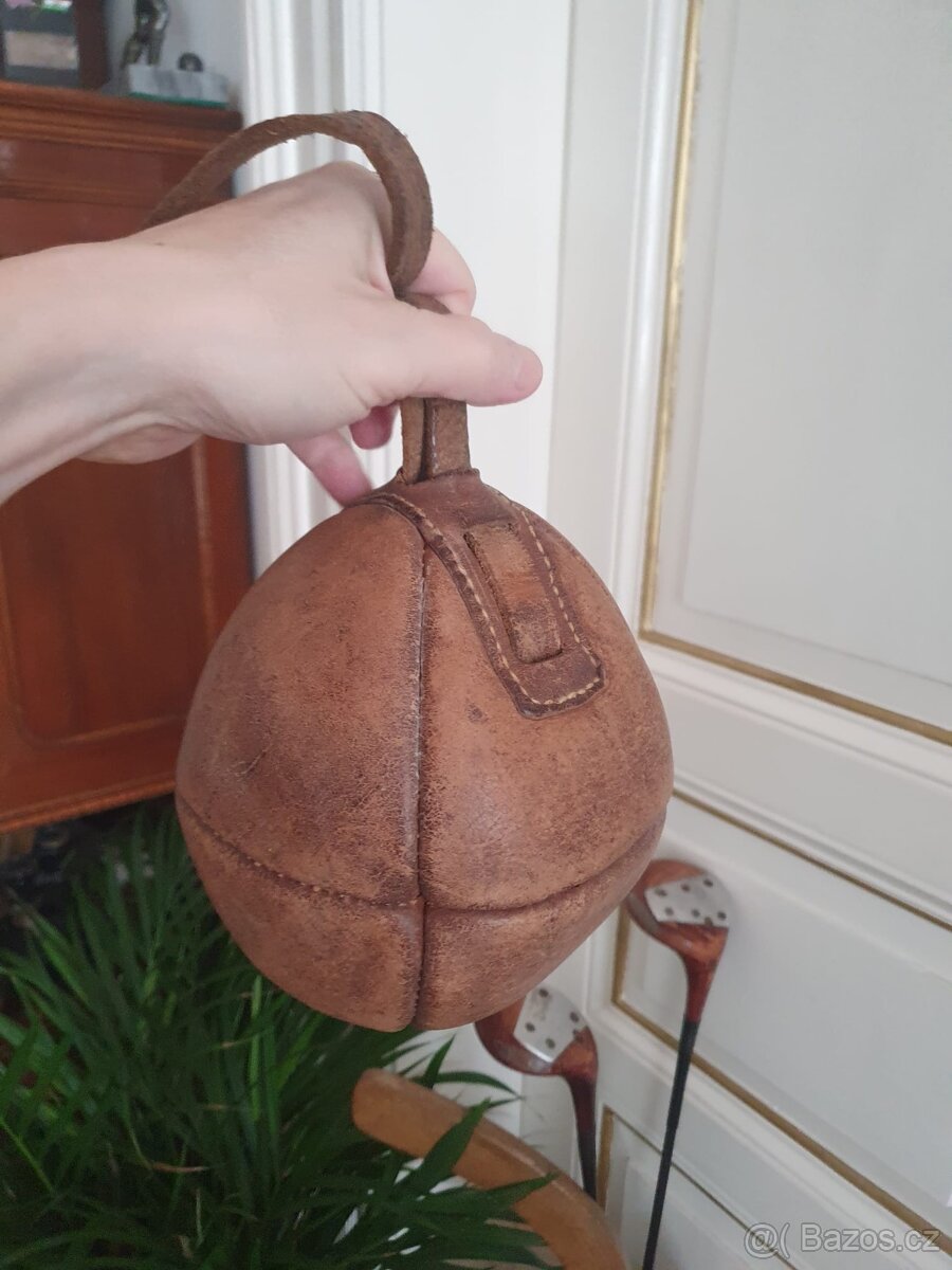 Starý boxovací medicimbal - 4