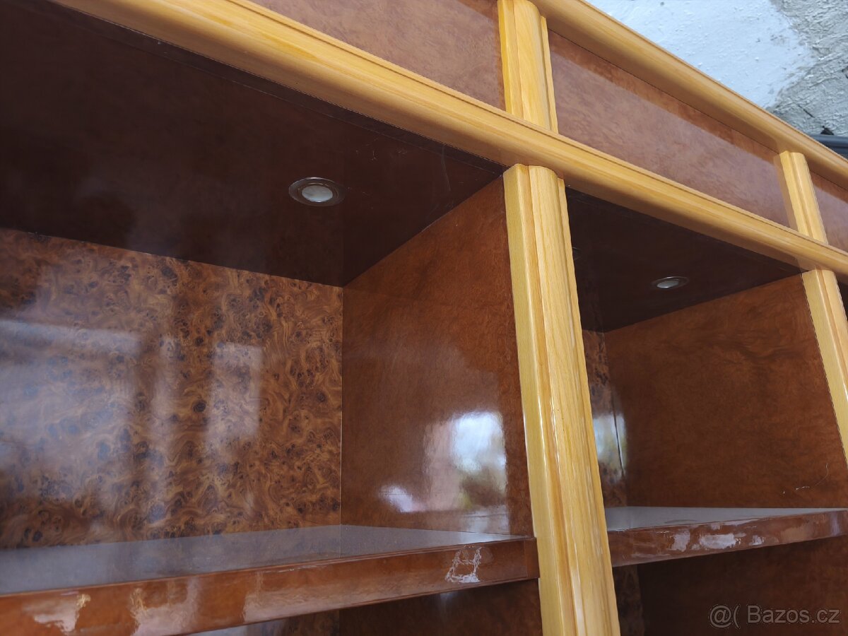 Luxusní masivní nábytek z prodejny obleceni - 4