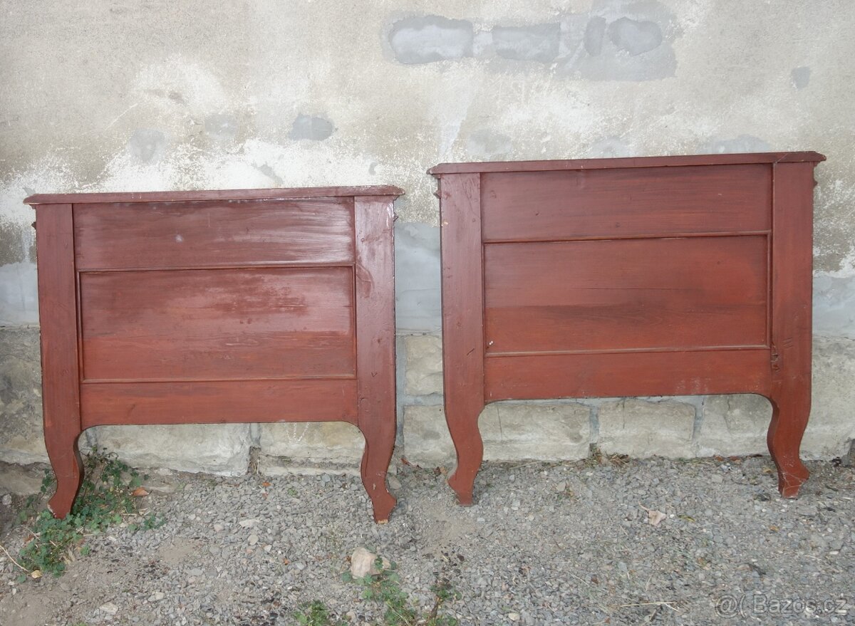 Dvě stará čela od postelí zdobené - 4