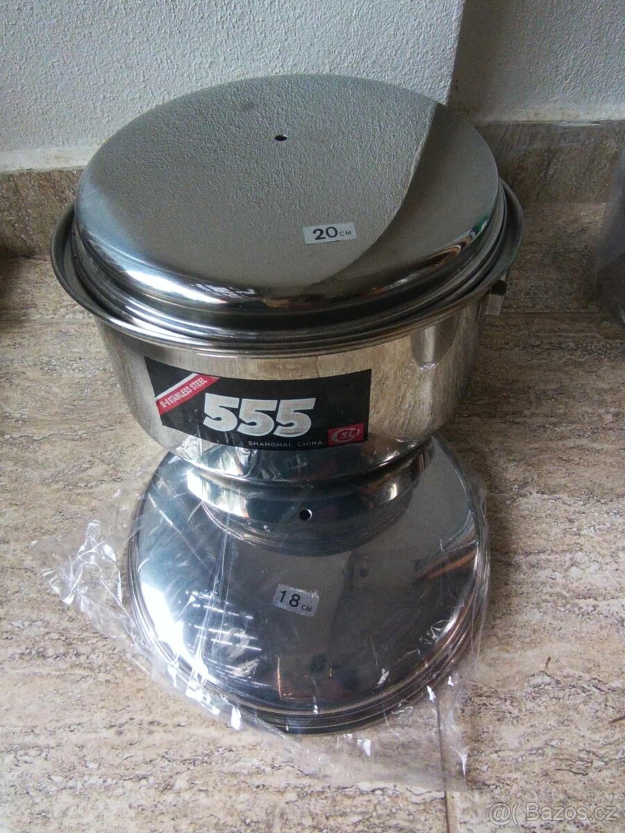 Dvě nové sady hrnců. - 4