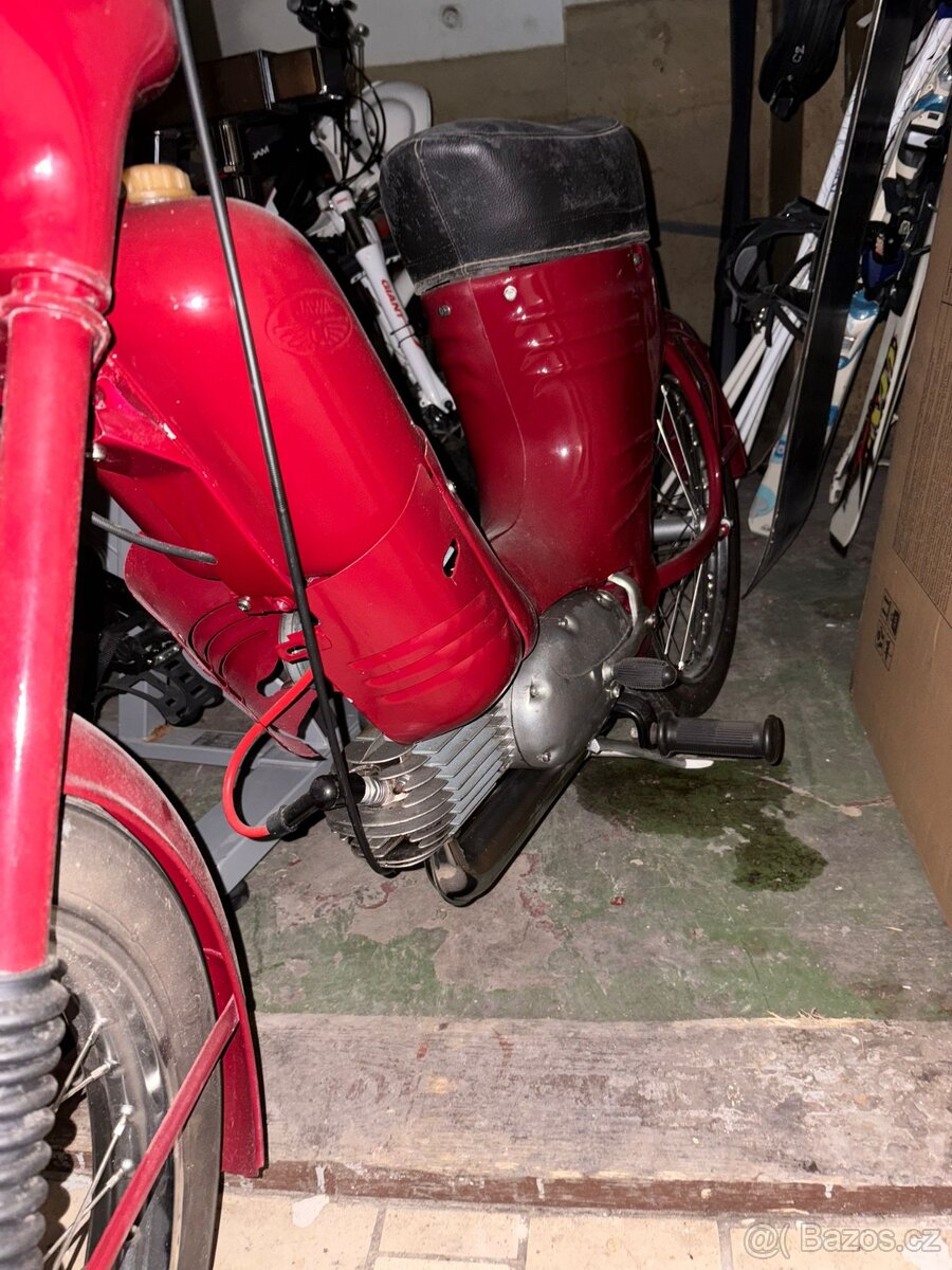 Prodám Jawa 550 - 4