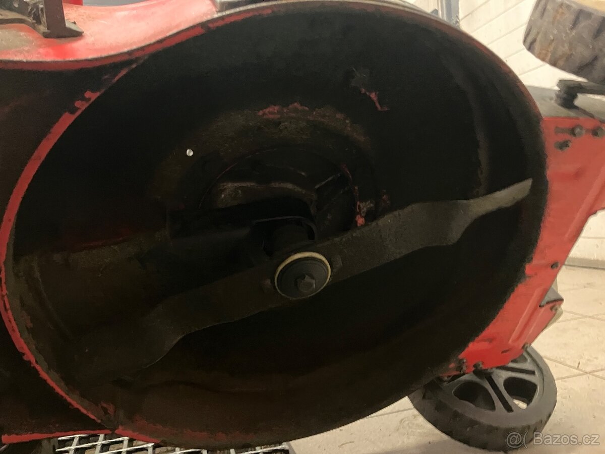 Benzínová sekačka s pojezdem HECHT 5494 SB - 4