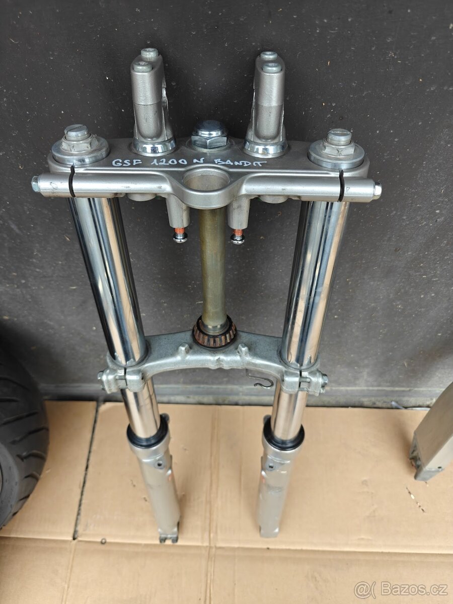 Suzuki Bandit 1200 - Náhradní díly - 4