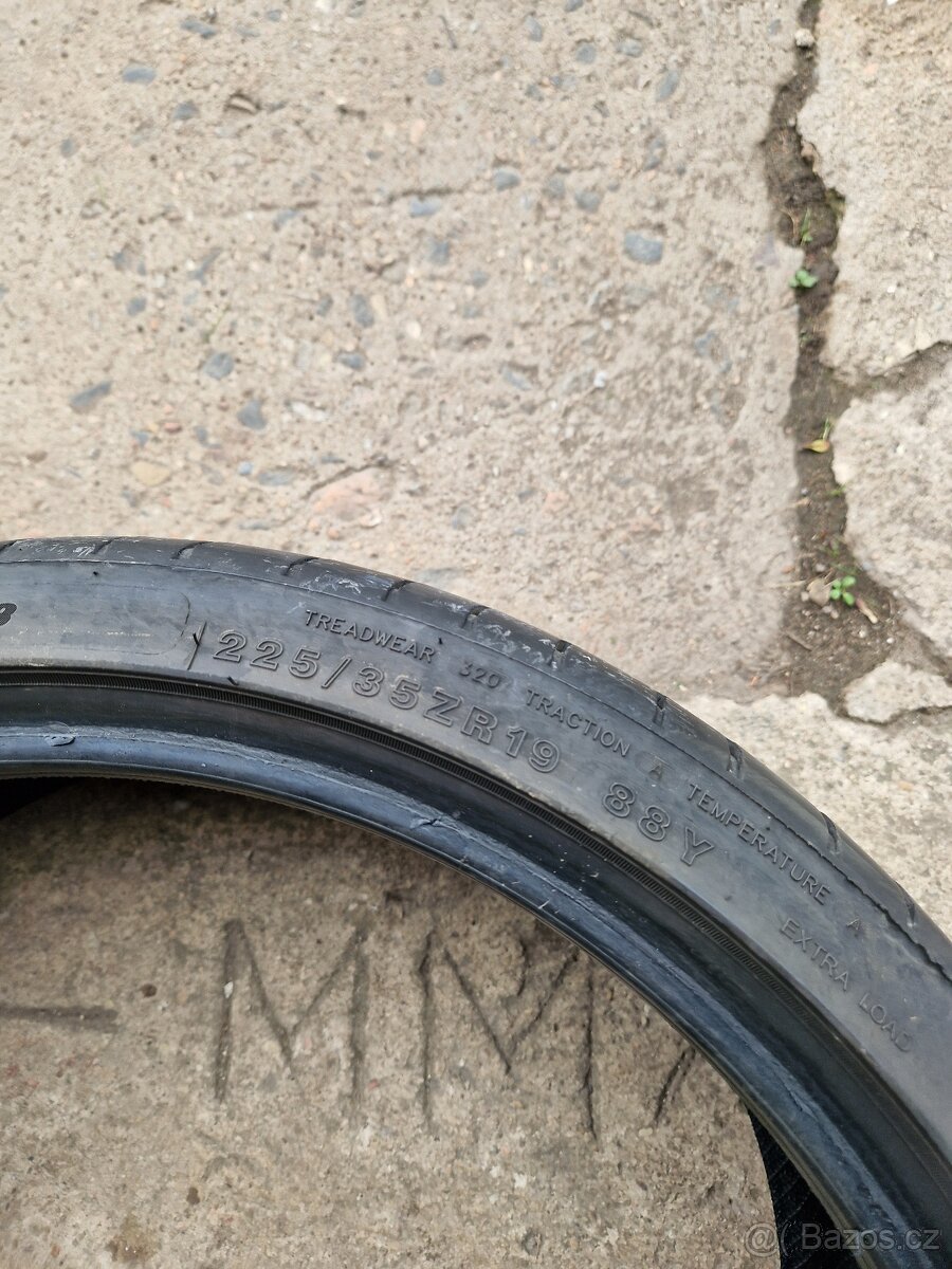 Letní pneu 225/35 R19 88Y - 4