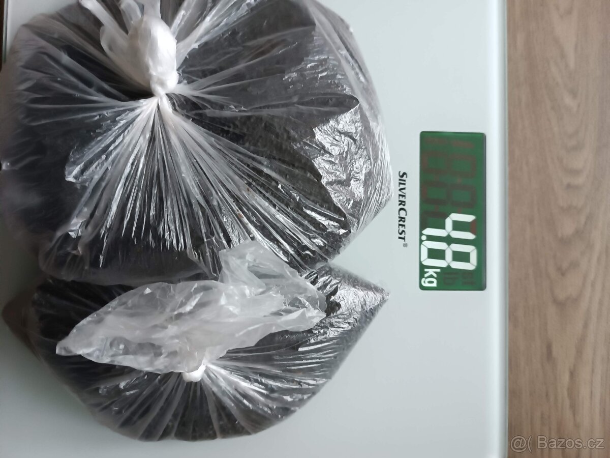 akvarijní písek černý - 4