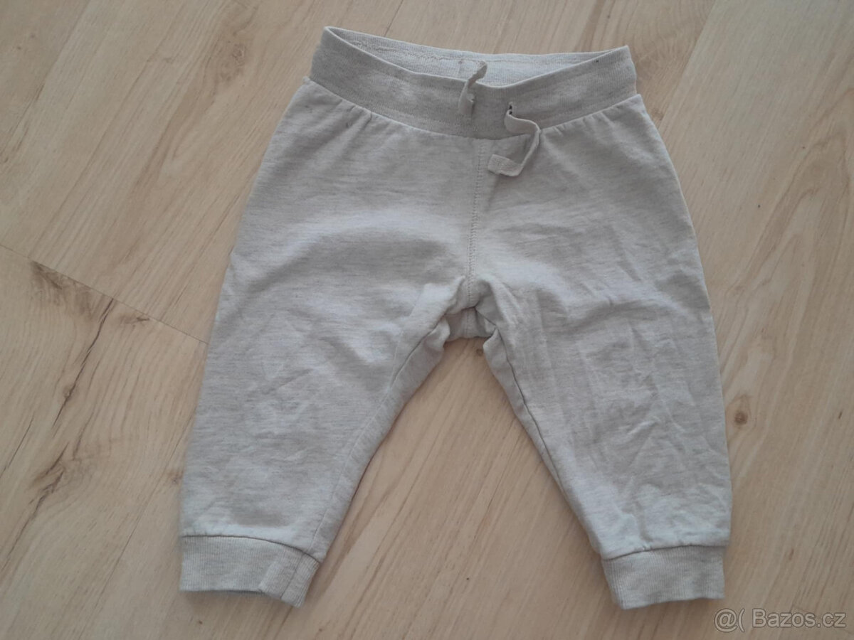 Tepláky vel. 80 - 4 kusy různé barvy - 4