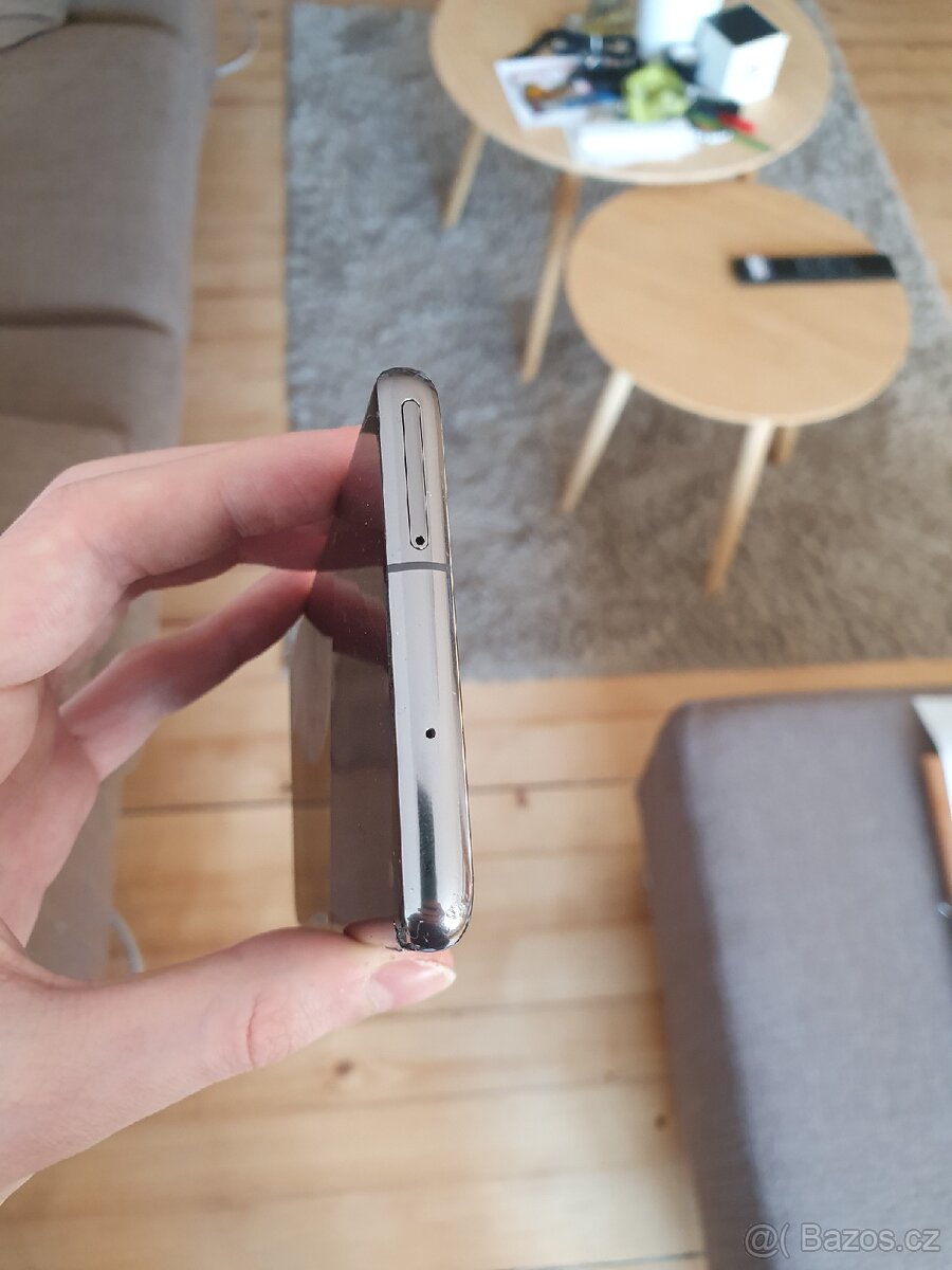 Samsung S10 128 GB - 4