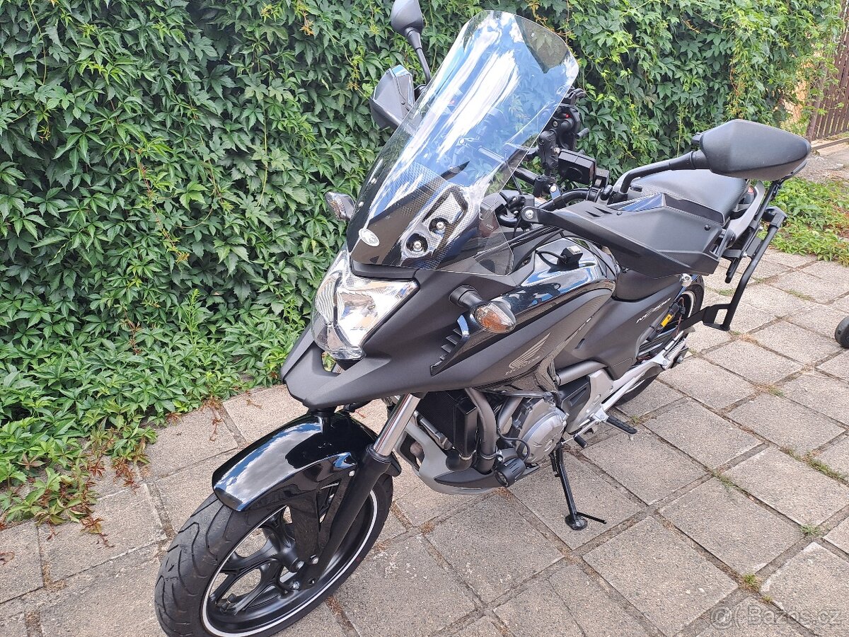 HONDA NC700X - 4