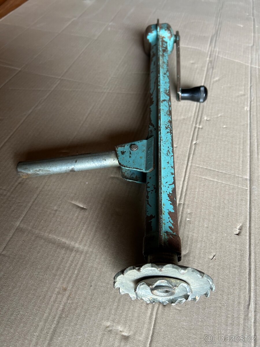 Hever Škoda 100, 1000 mb - 4