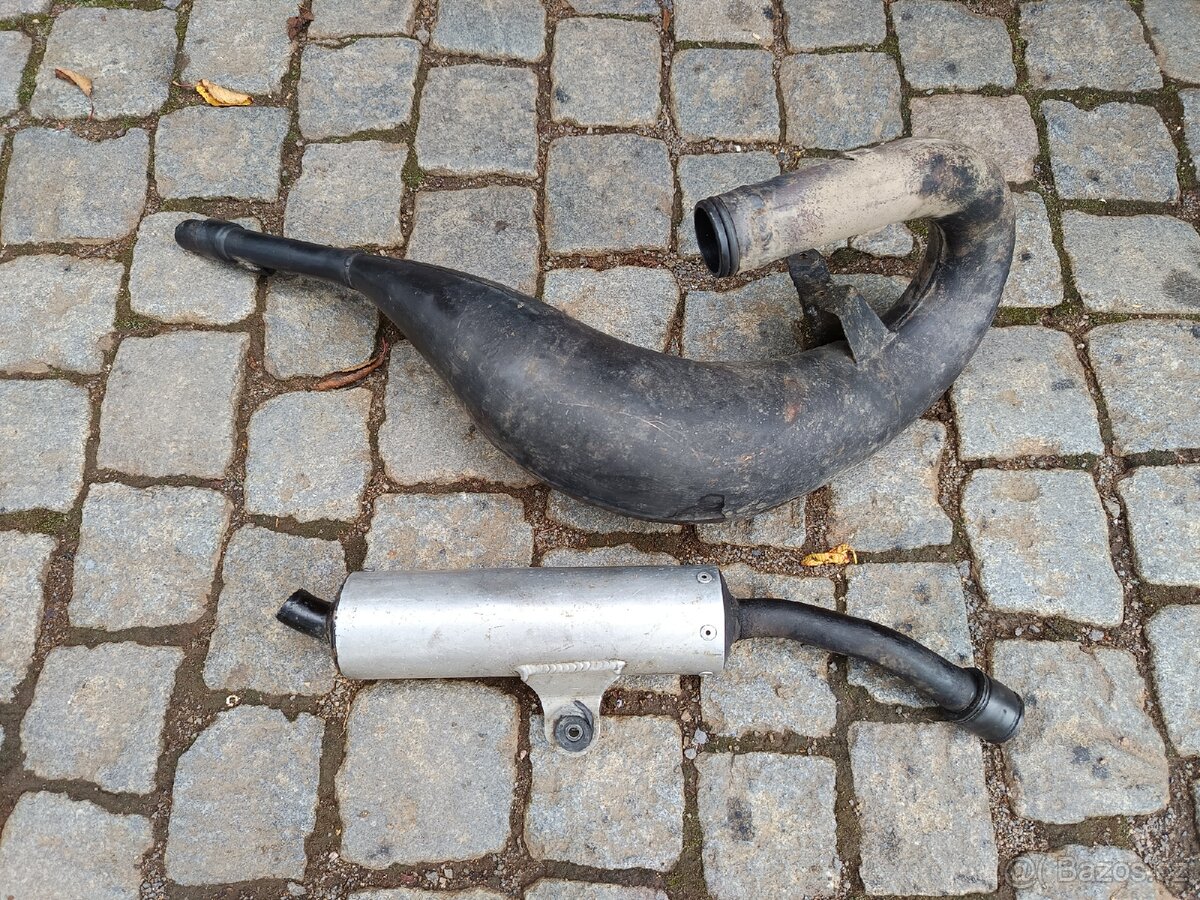 Prodám výfuk Suzuki RM125