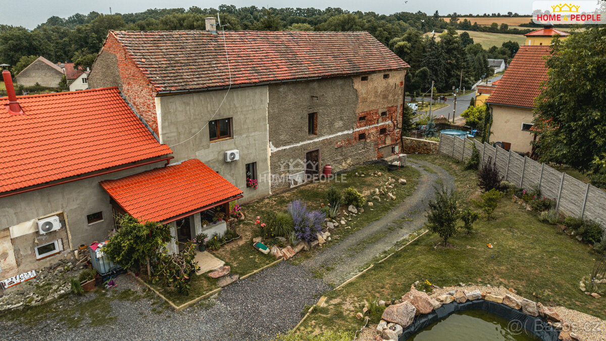 Prodej statku s obytnou jednotkou 83m u Hořovic - 4