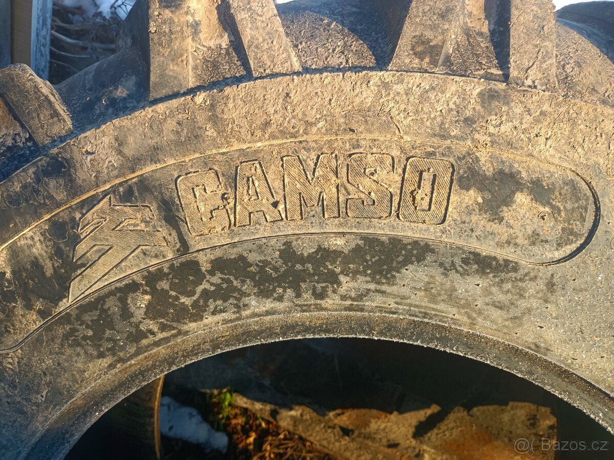 Pneumatiky Backhou Camso 16,9-28 ;16,9/28 - 4