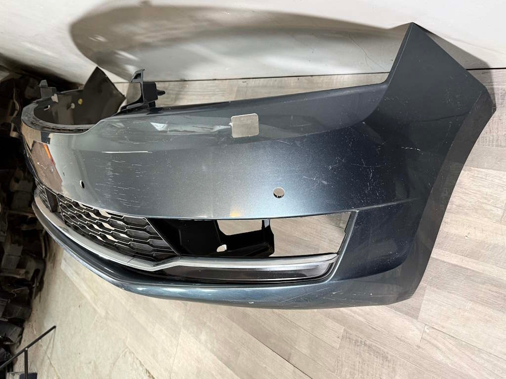 ŠKODA RAPID 17-20 LIFT nárazník + mřížky 5JA807221F/G/H/J - 4