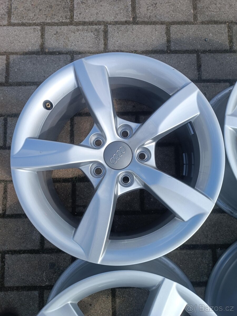 232. Originál Alu kola Audi R16 - 4