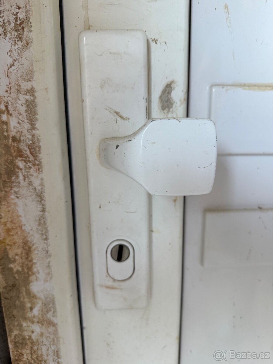 Prodej plastovych vstupnich dveri - 4