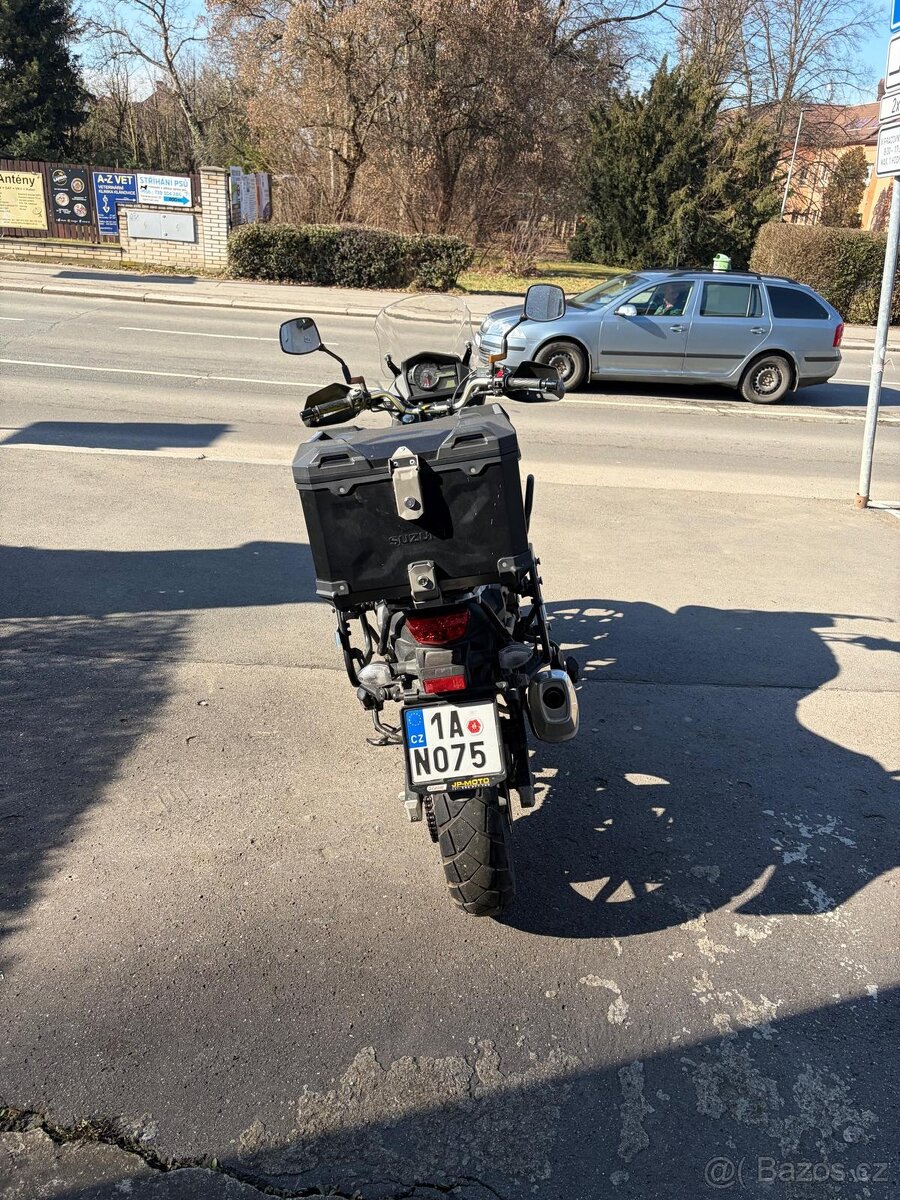 Suzuki V-Strom 650 - 4