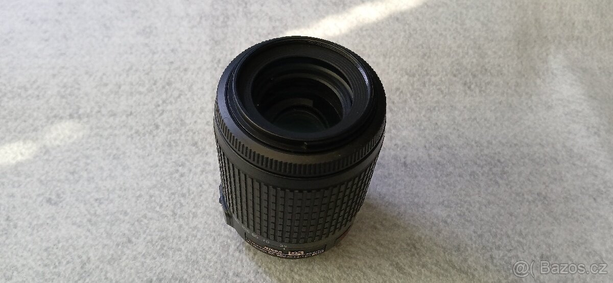 Nikon AF-S Nikkor 55-200mm f/4-5.6 G ED VR - 4
