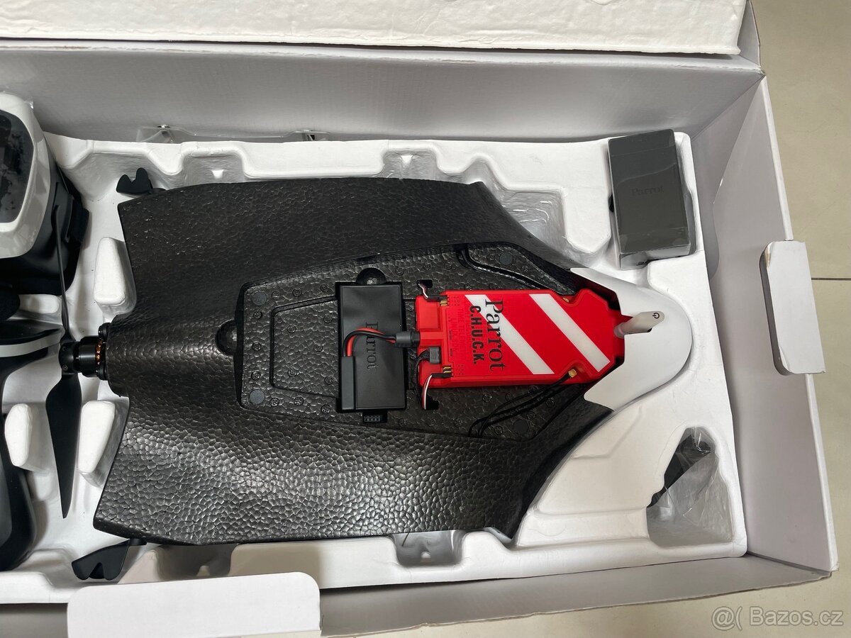 Dron Parrot Disco FPV - 4