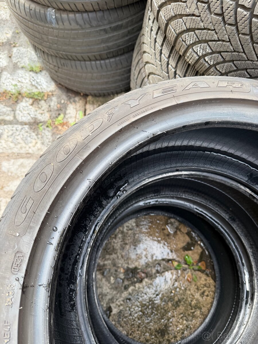 Letni pneu jeden kus 225/40/18 - 4