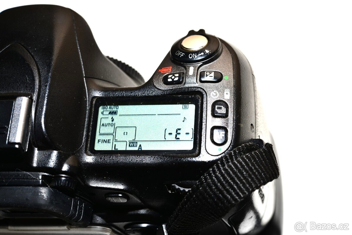Nikon D80 + Battery Grip - 4