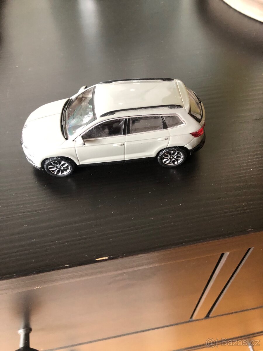 Model Škoda Karoq 1:43 - 4