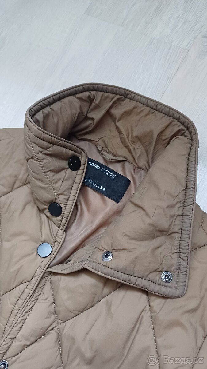 Dlouhý prošívaný kabát zn. Sinsay - 4